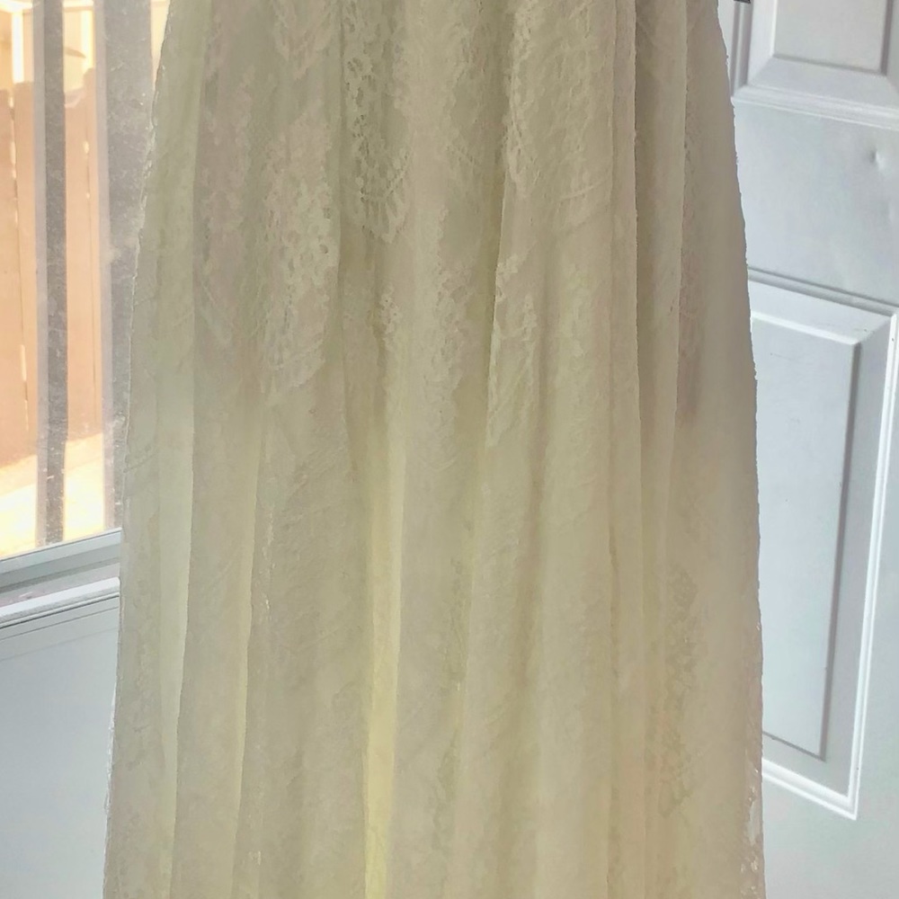 Brand New Wedding dress - Picture 3 of 8